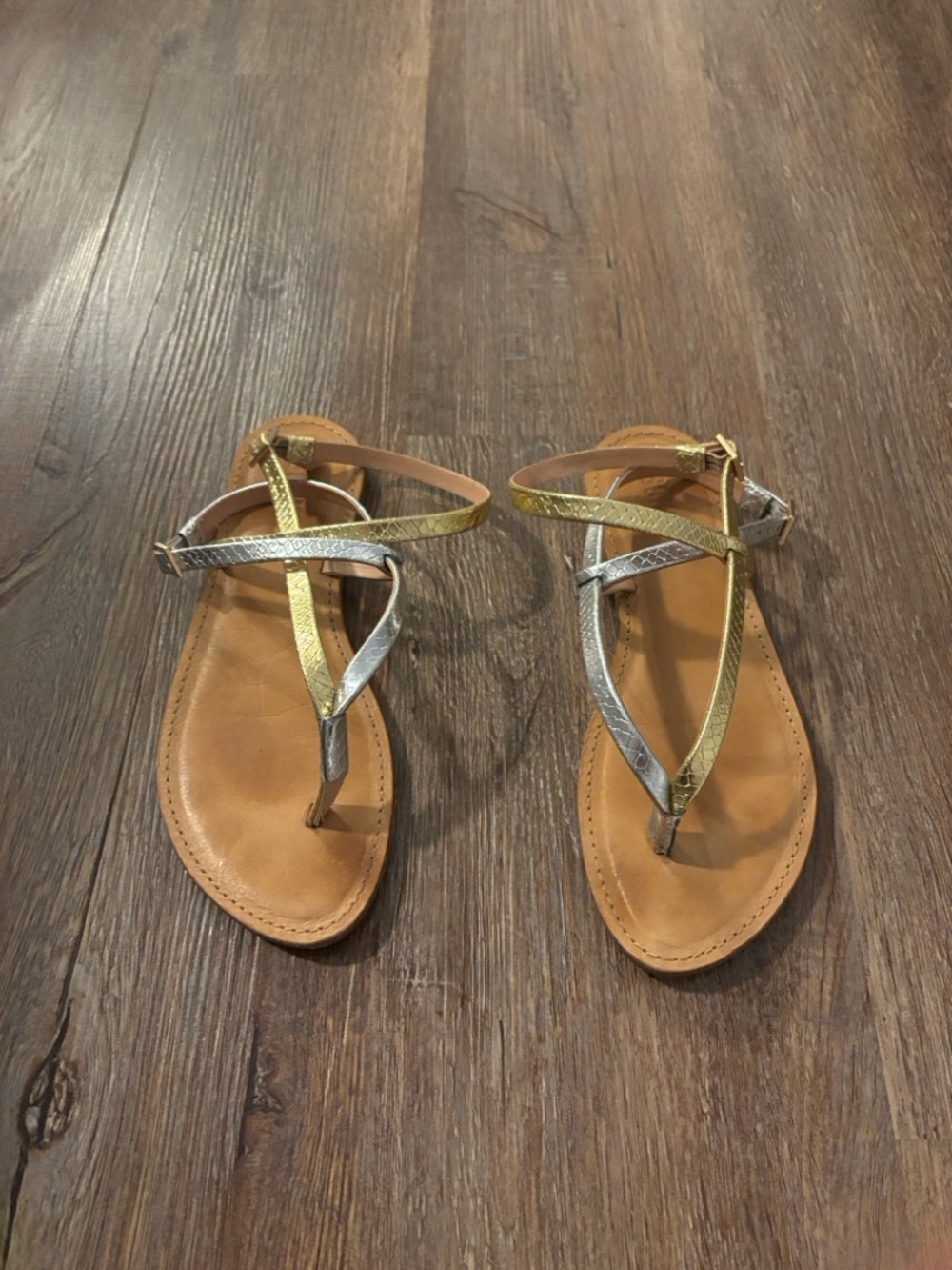 SCHUTZ Elsie Sandal in two tone metallic embossed snake